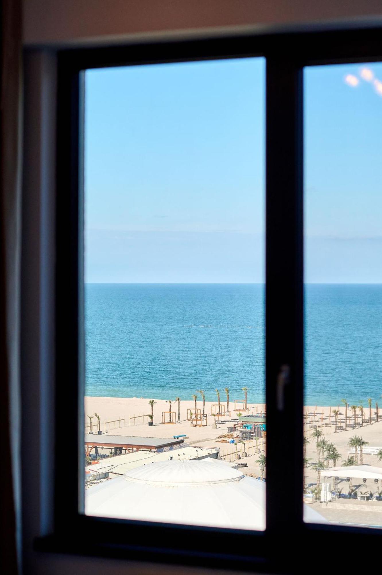 Summerland La Mare *