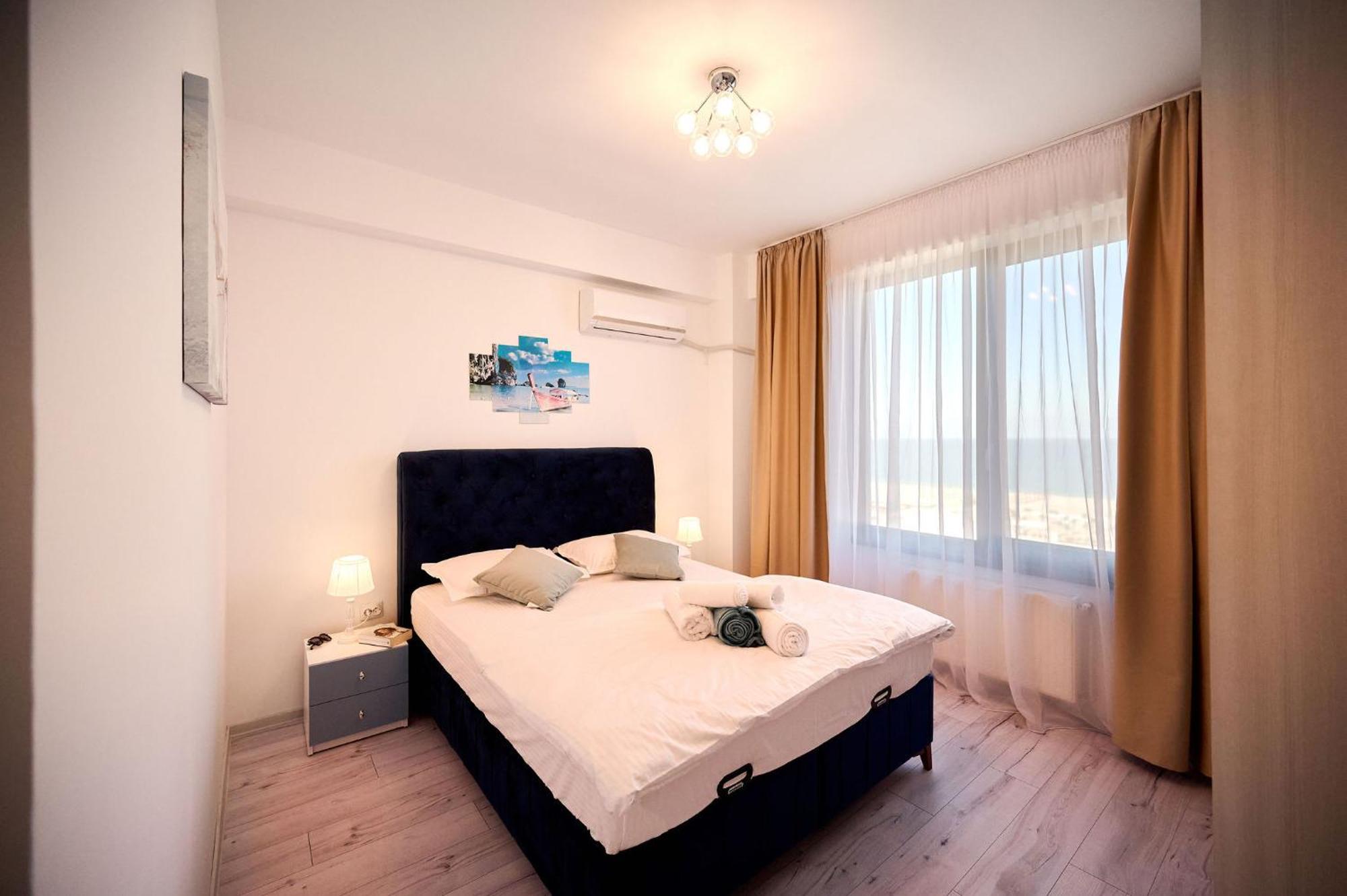Summerland La Mare