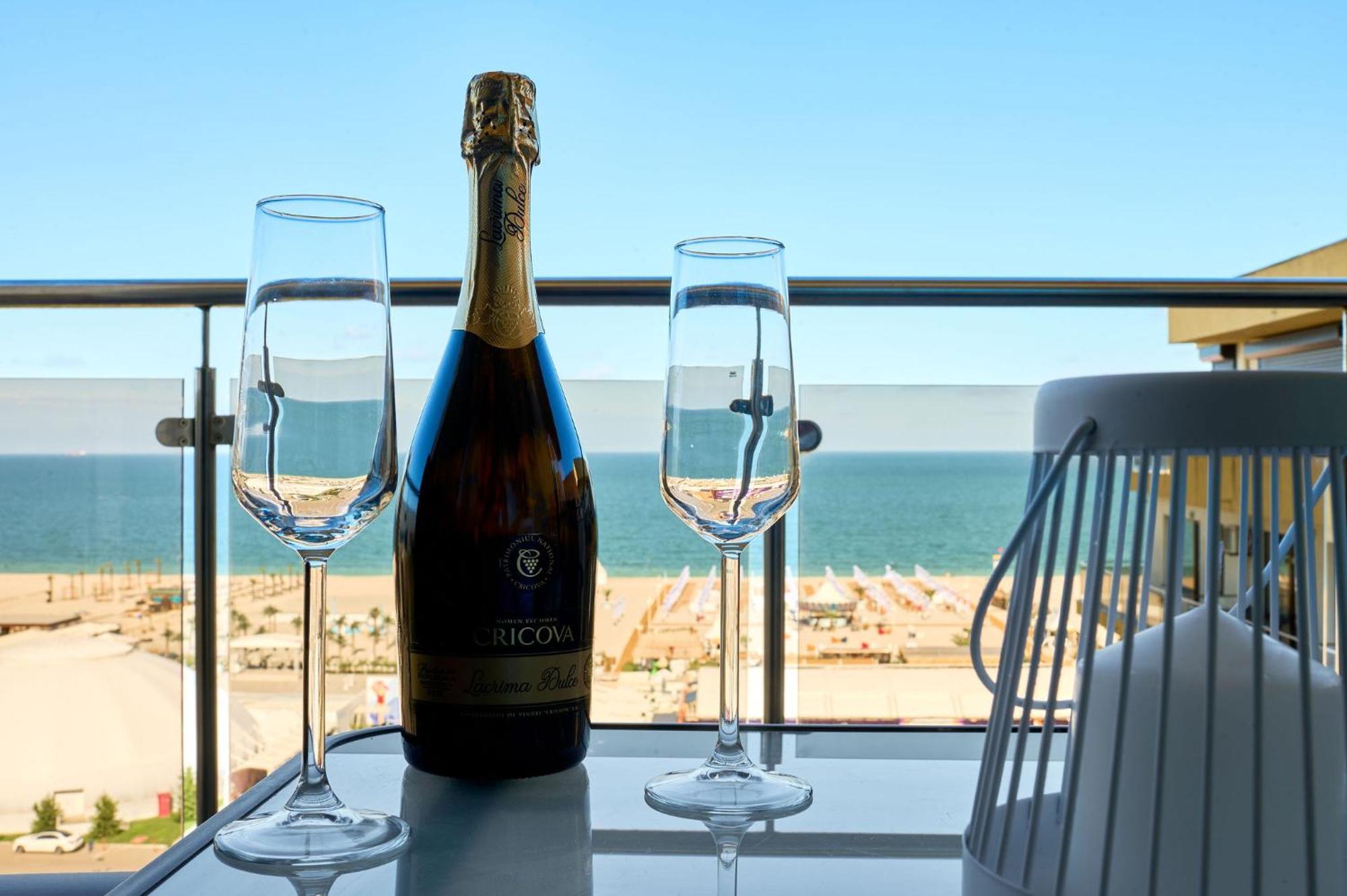 Summerland La Mare Mamaia